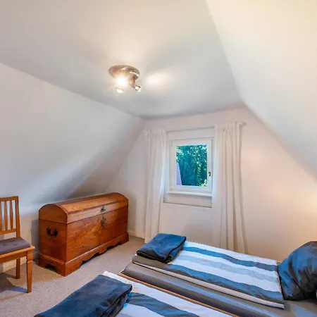 Sonnenhaus Am שוורין